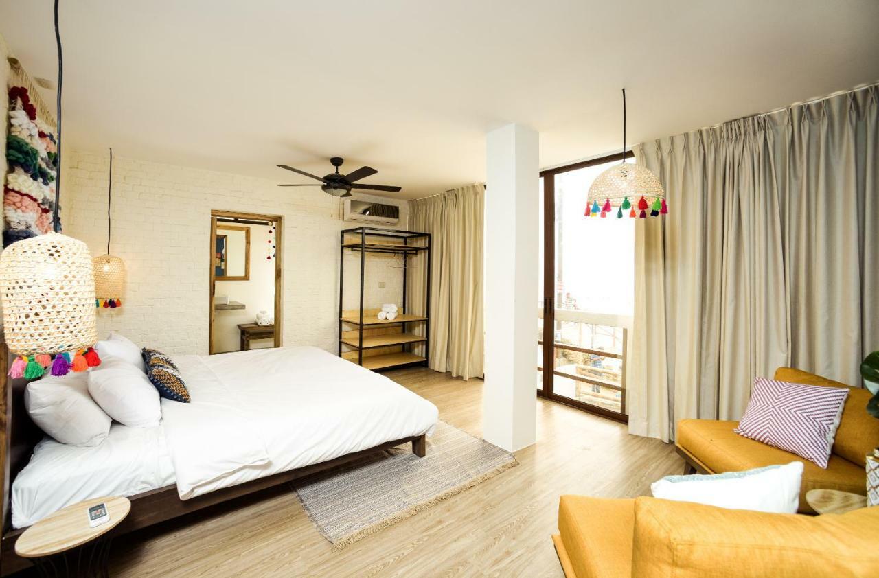 Ph Hostel *